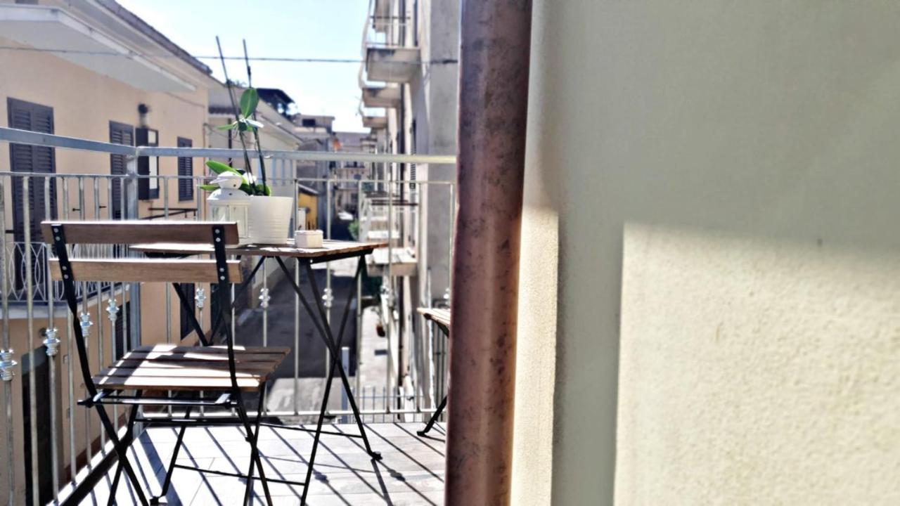 B&B A Casa Di Antonella Scauri  Buitenkant foto