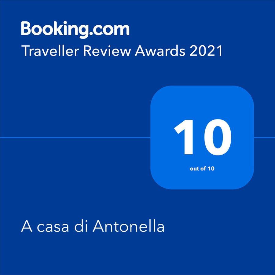 B&B A Casa Di Antonella Scauri  Buitenkant foto