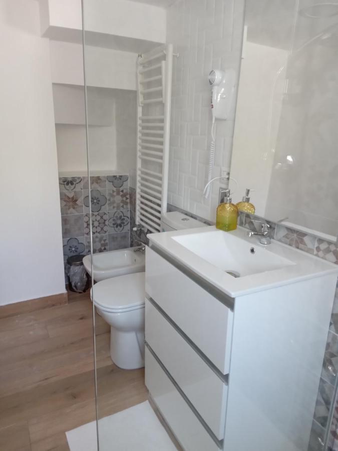 B&B A Casa Di Antonella Scauri  Buitenkant foto