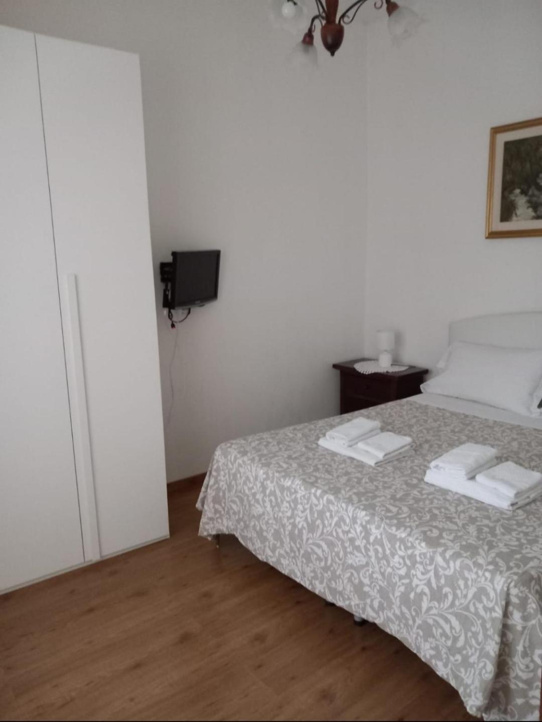 B&B A Casa Di Antonella Scauri  Buitenkant foto