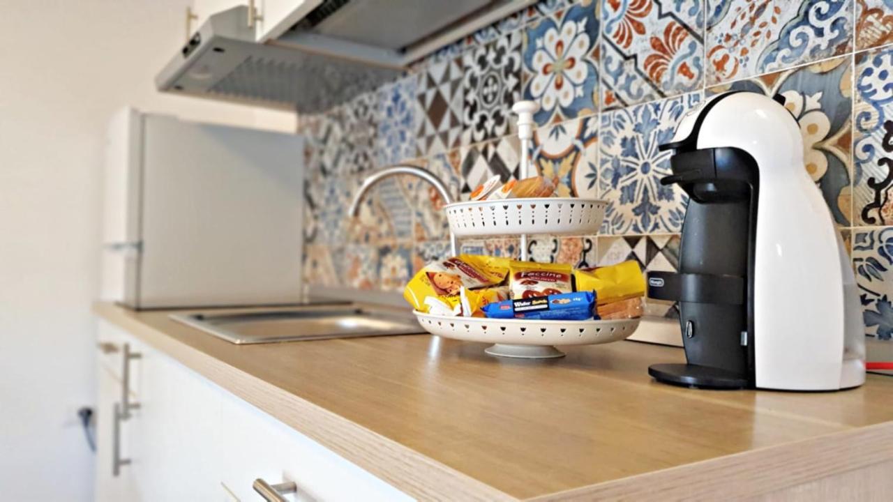 B&B A Casa Di Antonella Scauri  Buitenkant foto